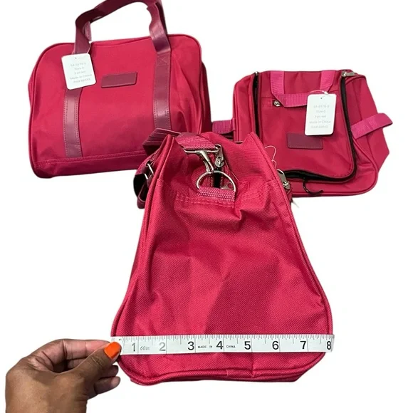3 Piece Hot Pink Stylish Pink Travel Bag Set Weekender, Tote and Organizer - Picture 4 of 11